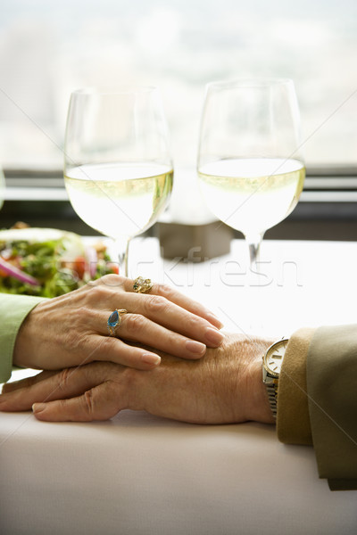 カップル 触れる 手 成熟した レストラン ストックフォト © iofoto