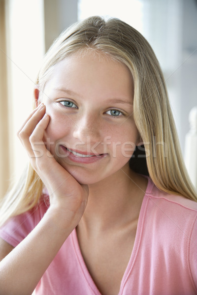 Portrait fille regarder menton [[stock_photo]] © iofoto