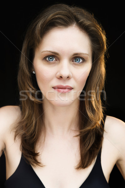 Portrait sérieux femme tête épaules Photo stock © iofoto