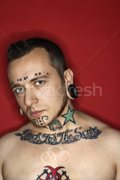 Uomo tatuaggi uomini ritratto rosso Foto d'archivio © iofoto