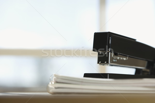 Noir agrafeuse papier fenêtre affaires [[stock_photo]] © iofoto