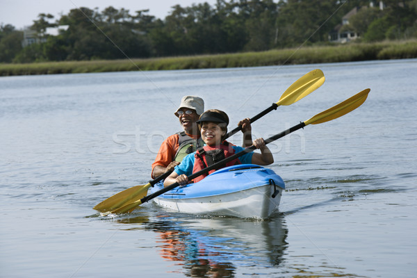 情侶 皮划艇 非裔美國人 中年 微笑 體育 商業照片 © iofoto