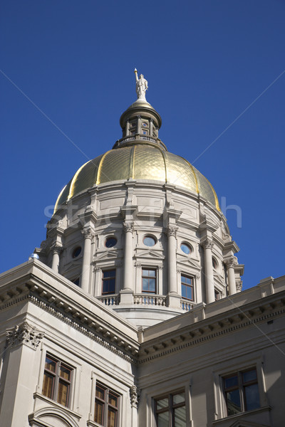 Złoty kopuła budynku posąg górę pionowy Zdjęcia stock © iofoto