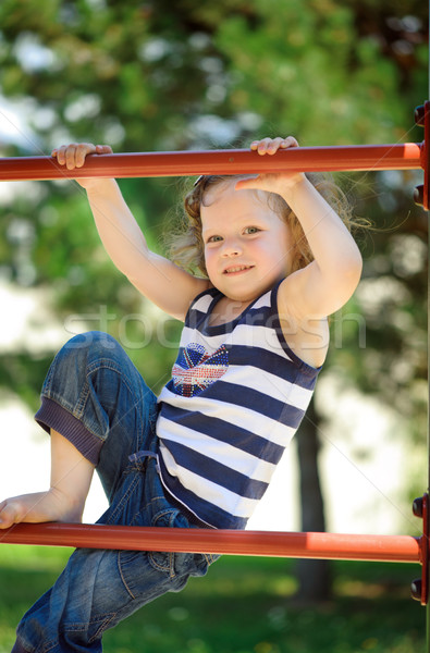 Fetita familie fată fericit vară distracţie Imagine de stoc © Ionia