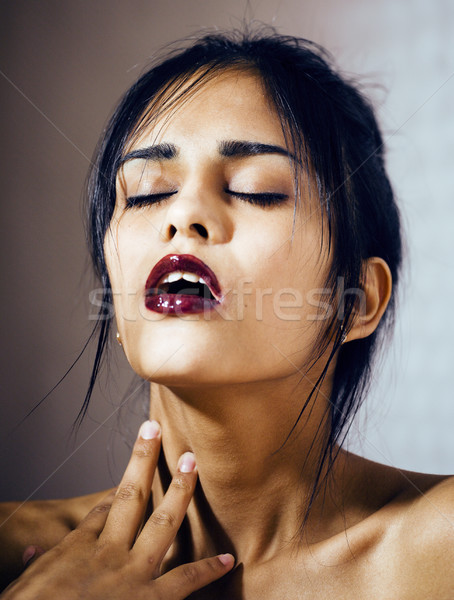 Szépség fiatal nő depresszió reménytelenség néz divat Stock fotó © iordani
