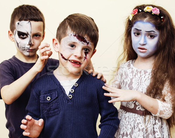 Zombi apokalipszis gyerekek születésnapi buli ünneplés gyerekek Stock fotó © iordani