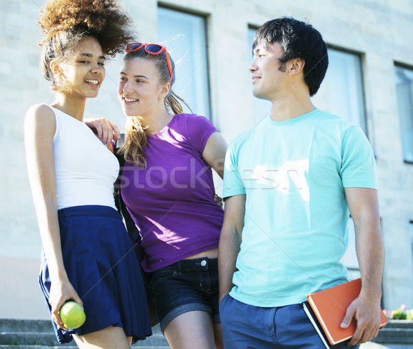 Stockfoto: Cute · groep · gebouw · universiteit · boeken · terug · naar · school