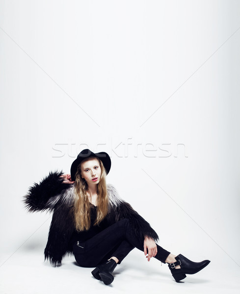 Genç genç kız şapka kürk moda Stok fotoğraf © iordani