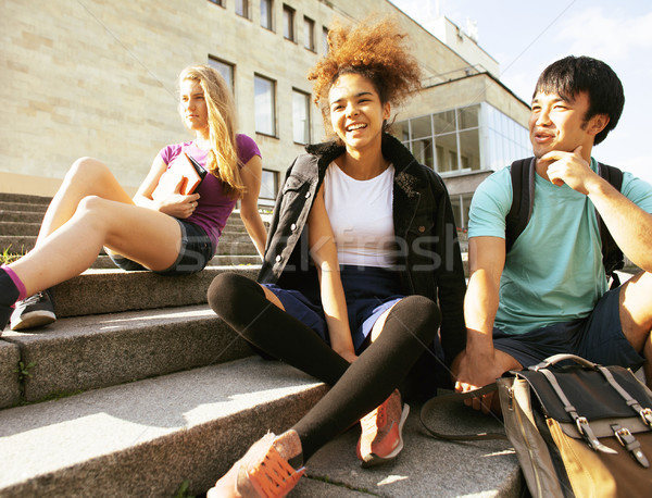 Cute Gruppe Gebäude Universität Pfund Zurück in die Schule Stock foto © iordani