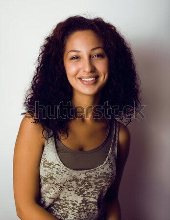 Foto stock: Jóvenes · bastante · nina · retrato · sonriendo