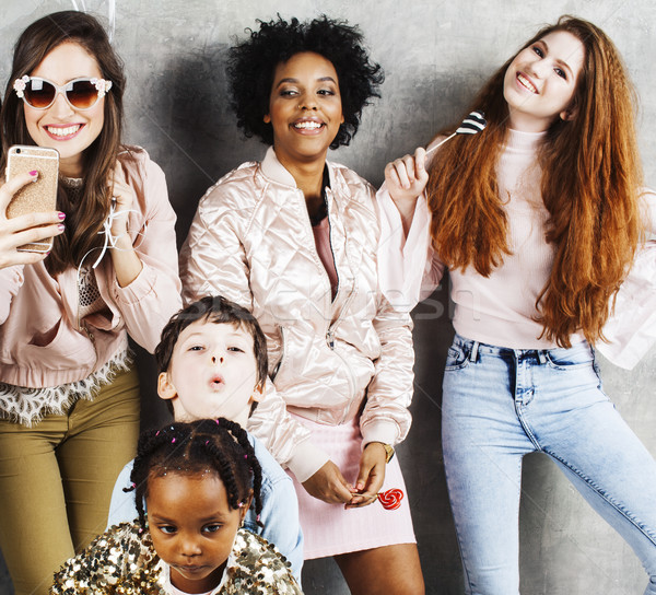 Lifestyle mensen jonge mooie diversiteit vrouw Stockfoto © iordani