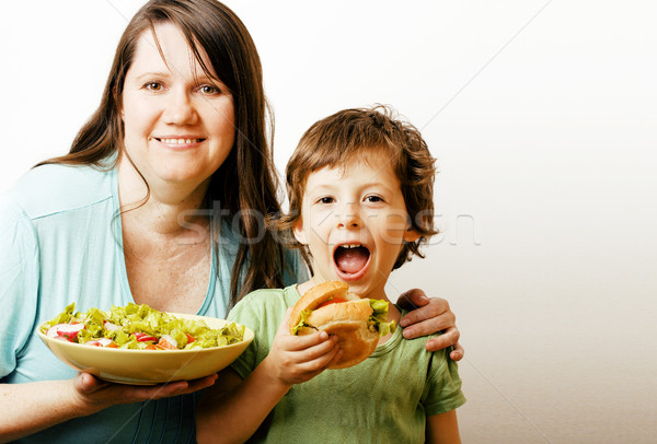 Mujer madura ensalada pequeño cute nino Foto stock © iordani