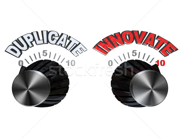 Innovatív kettő mutat ellenkező új termék Stock fotó © iqoncept