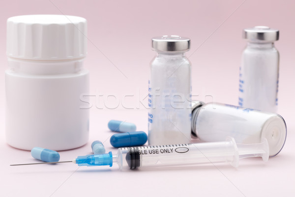 Médecine bouteilles bleu pilules injection [[stock_photo]] © ironstealth