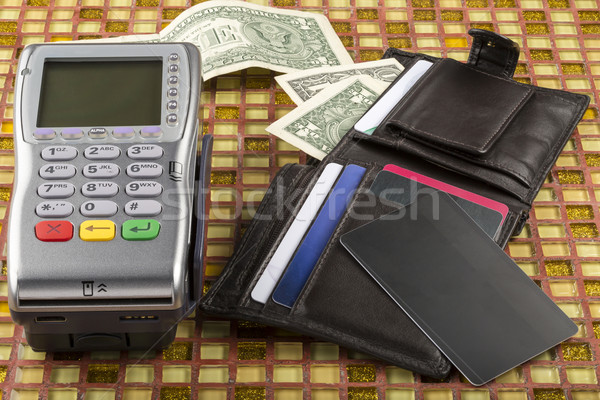 Plata fără fir portofel dolar bancnote Imagine de stoc © ironstealth