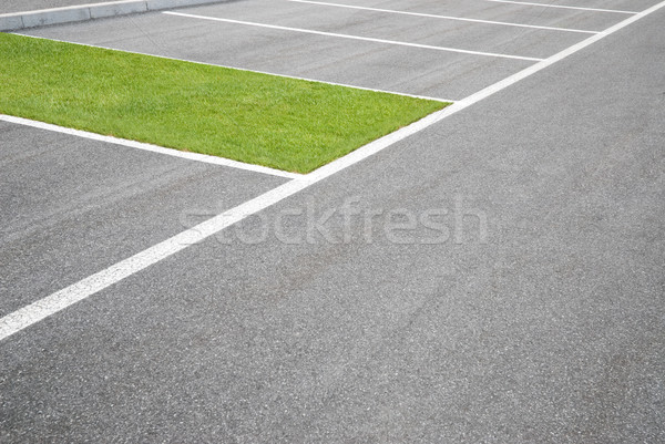 Parking zielone trawy samochodu drogowego miasta Zdjęcia stock © italianestro