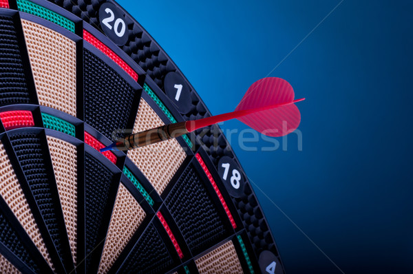 Lance bord electronic roşu săgeată Imagine de stoc © IvicaNS