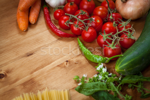 Stockfoto: Plantaardige · spaghetti · pasta · olijfolie · basilicum · knoflook