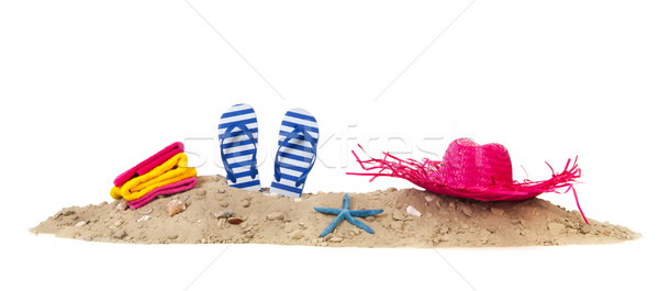 Foto stock: Arena · de · la · playa · toallas · sombrero · playa · verano