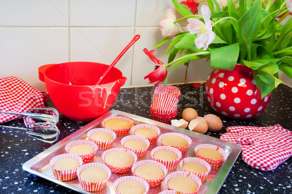 Foto stock: Copo · bolos · vermelho · cozinha · flores