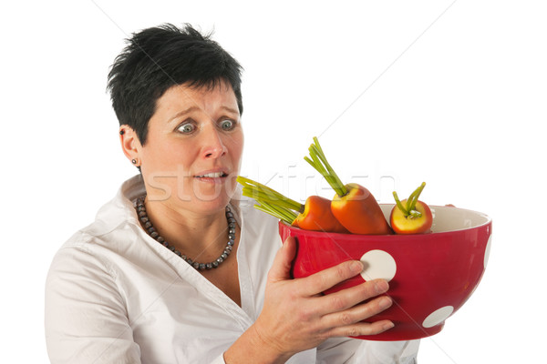 Stockfoto: Jonge · vrouw · groenten · weird · groot · beker · wortelen