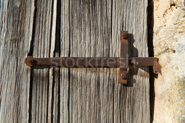 Zardzewiałe drzwi uchwyt stodoła drewna Zdjęcia stock © ivonnewierink