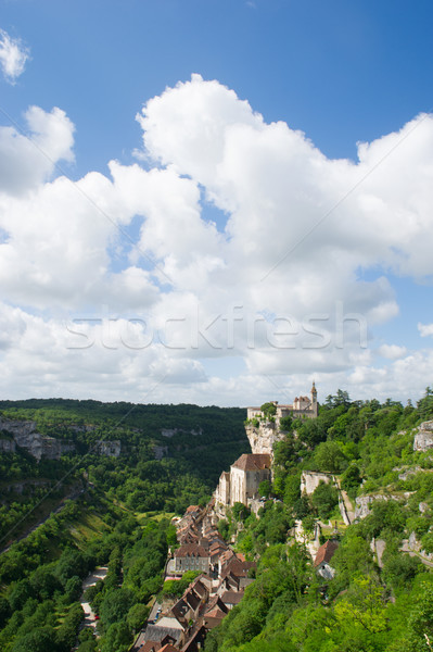 Bedevaart dorp frans stad kerk bergen Stockfoto © ivonnewierink