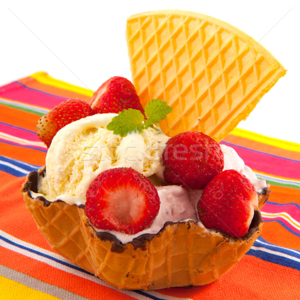 Fresh strawberryice cream Stock photo © ivonnewierink