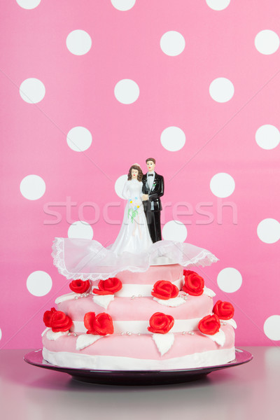 Bruidstaart paar roze rode rozen top voedsel Stockfoto © ivonnewierink