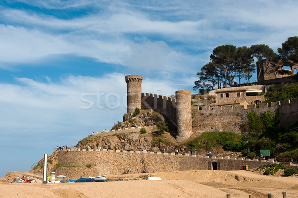 海滩    建设    性质 / castle in tossa de mar at the spanish