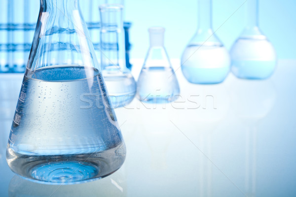 Zdjęcia stock: Sterylny · laboratorium · szkła · medycznych · laboratorium · chemicznych