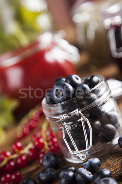 Smakelijk bessen jam bes ingesteld glas Stockfoto © JanPietruszka