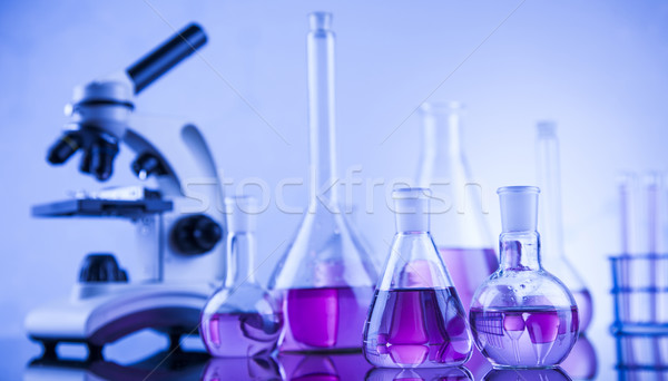 Laboratoire verrerie verre chimie science santé [[stock_photo]] © JanPietruszka