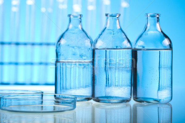 Laboratório artigos de vidro médico lab químico ferramenta Foto stock © JanPietruszka