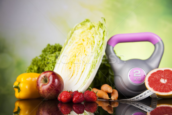 Fitnessz étel diéta zöldség egészséges életmód sport Stock fotó © JanPietruszka