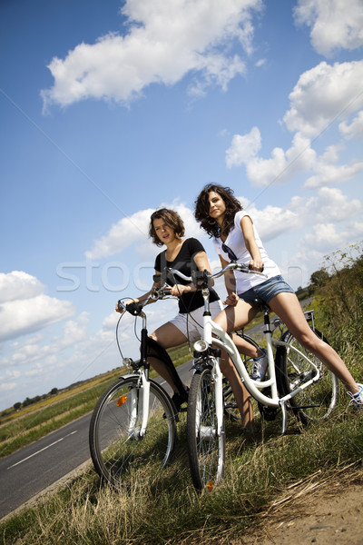 女性 自転車 夏 自由時間 少女 道路 ストックフォト © JanPietruszka