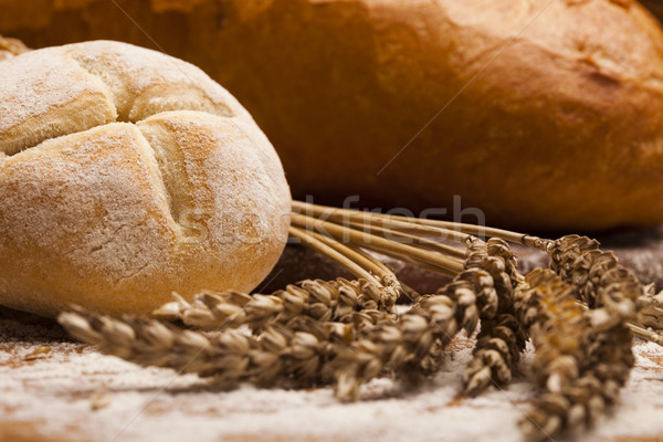Variëteit volkorenbrood traditioneel brood voedsel achtergrond Stockfoto © JanPietruszka