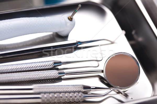 Diş hekimliği Metal tıp ayna araç profesyonel Stok fotoğraf © JanPietruszka