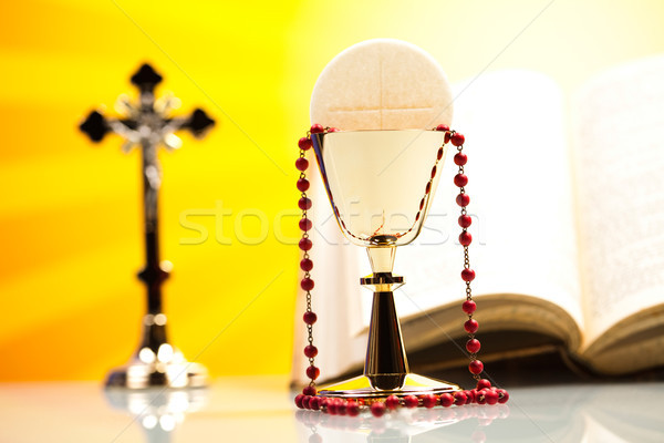 [[stock_photo]]: Symbole · christianisme · religion · lumineuses · livre · jesus