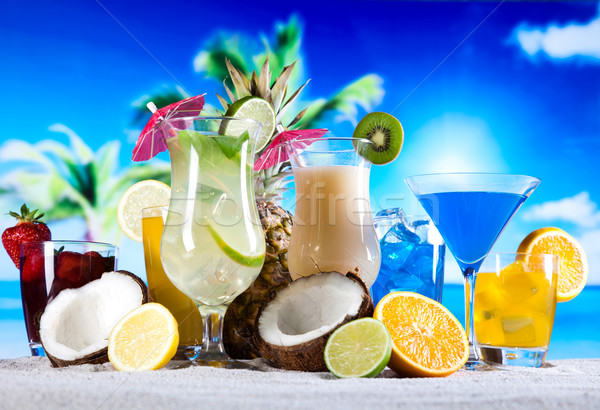 Stock fotó: Koktélok · alkohol · italok · szett · természetes · színes