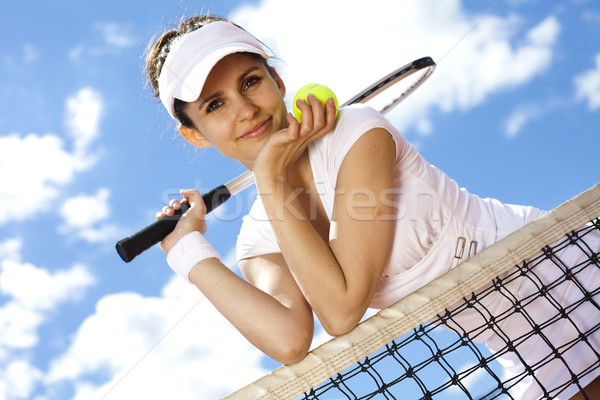 Mulher jovem jogar tênis naturalismo colorido mulher Foto stock © JanPietruszka