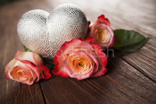 Sevgililer günü kalp çiçek düğün sevmek mutlu Stok fotoğraf © JanPietruszka