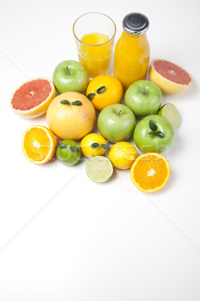 Guardare frutti mangiare buy luminoso colorato Foto d'archivio © JanPietruszka