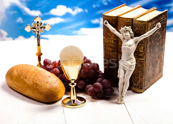 Foto stock: Símbolo · cristianismo · religión · brillante · libro · Jesús