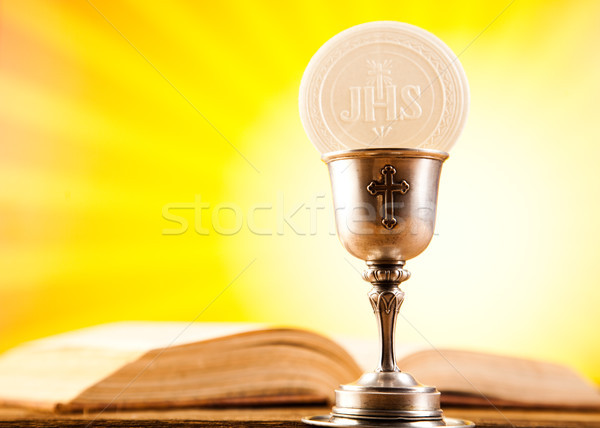 [[stock_photo]]: Communion · lumineuses · livre · jesus · église