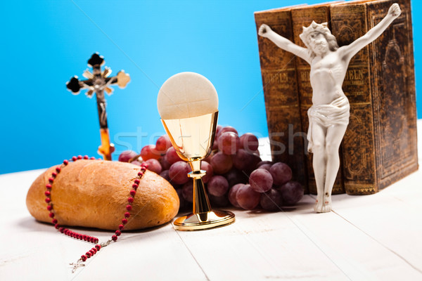 Símbolo cristianismo religión brillante libro Jesús Foto stock © JanPietruszka
