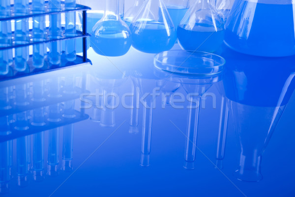 ストックフォト: 化学 · 室 · ガラス製品 · 技術 · ガラス · 青