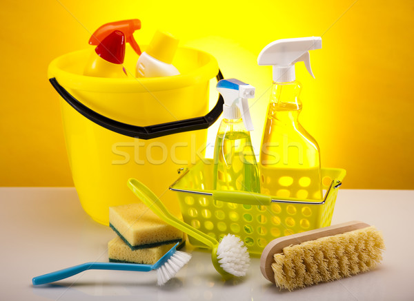 Wybór produktów czyszczących pracy domu butelki czerwony Zdjęcia stock © JanPietruszka