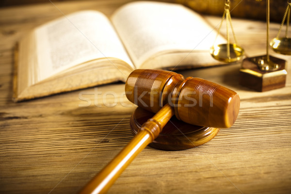 Martelletto giudice comma segno legno giustizia Foto d'archivio © JanPietruszka