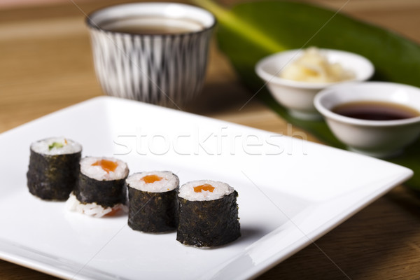 Zdjęcia stock: Tradycyjny · japońskie · jedzenie · sushi · ryb · morza · restauracji